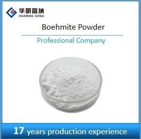 Chất xăng không hòa tan Boehmite Aluminium Oxide Powder mật độ lớn 0,3-0,5 G/cm3